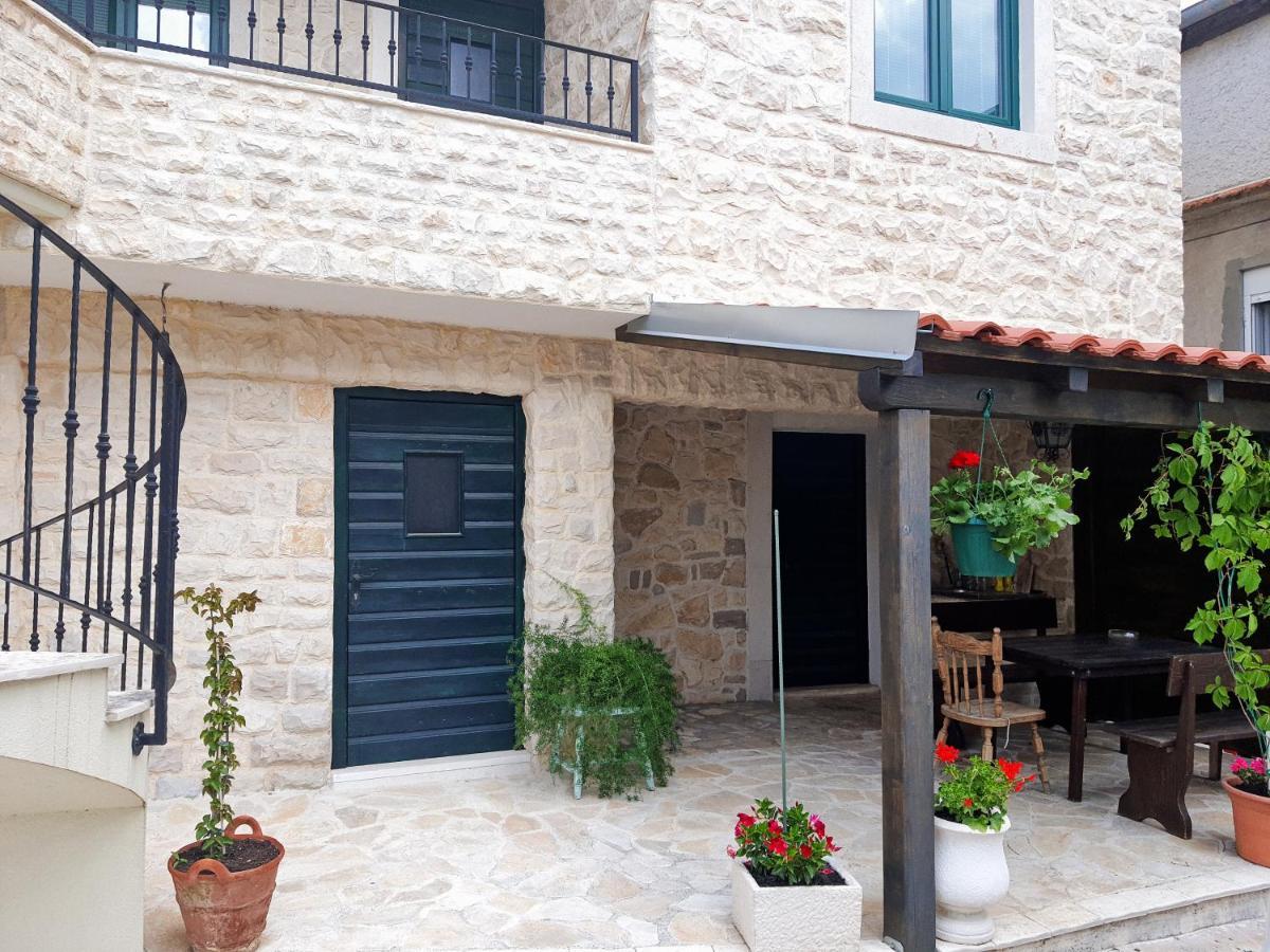 Holiday Home Jakov Бибинье Экстерьер фото