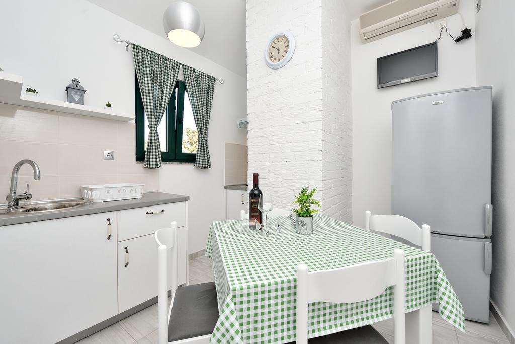 Holiday Home Jakov Бибинье Экстерьер фото