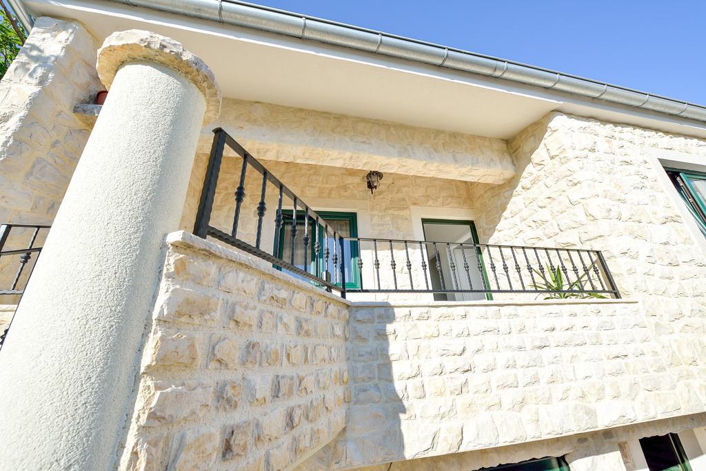Holiday Home Jakov Бибинье Экстерьер фото