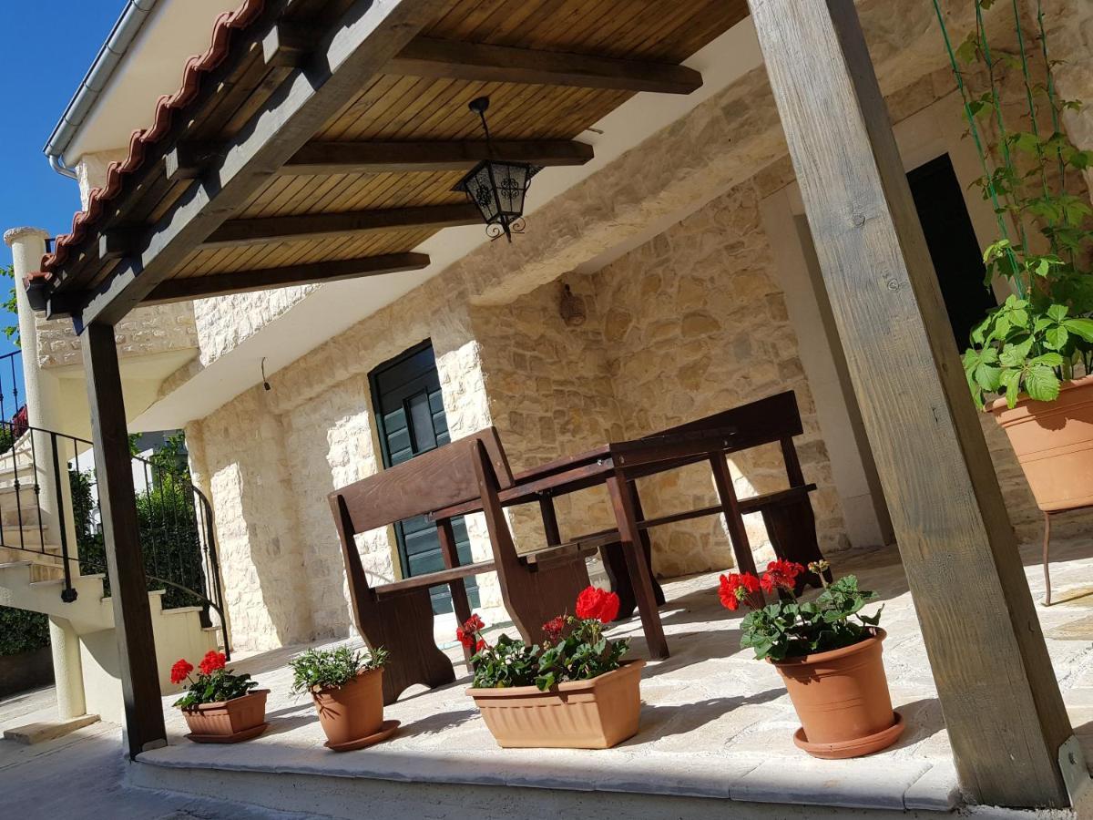 Holiday Home Jakov Бибинье Экстерьер фото